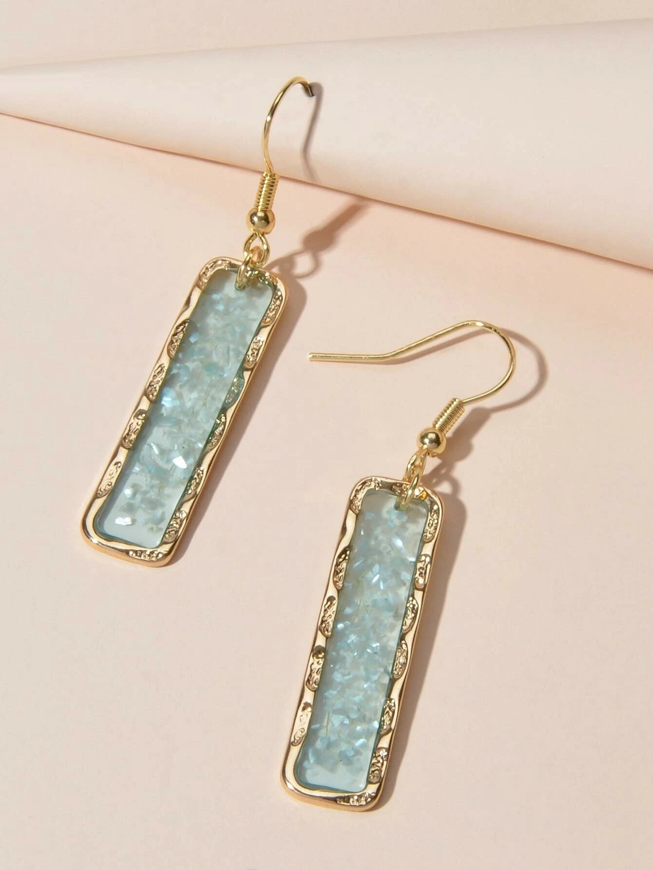 Modeschmuck Rosafarbene Acryl Quadratische Ohrhänger Großhandelspreis Accessoires
