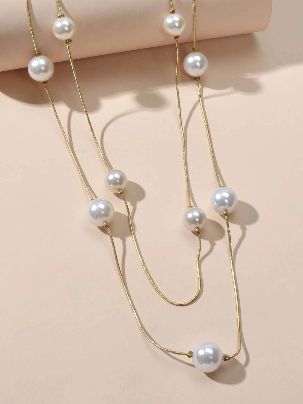 Doppellagige Perlen-Deko Gold-Silber-Kette Lange Halskette Modeaccessoires