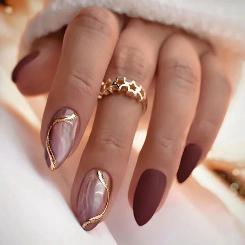Glänzende Stiletto Black Cat's Eye Press-On-Nägel