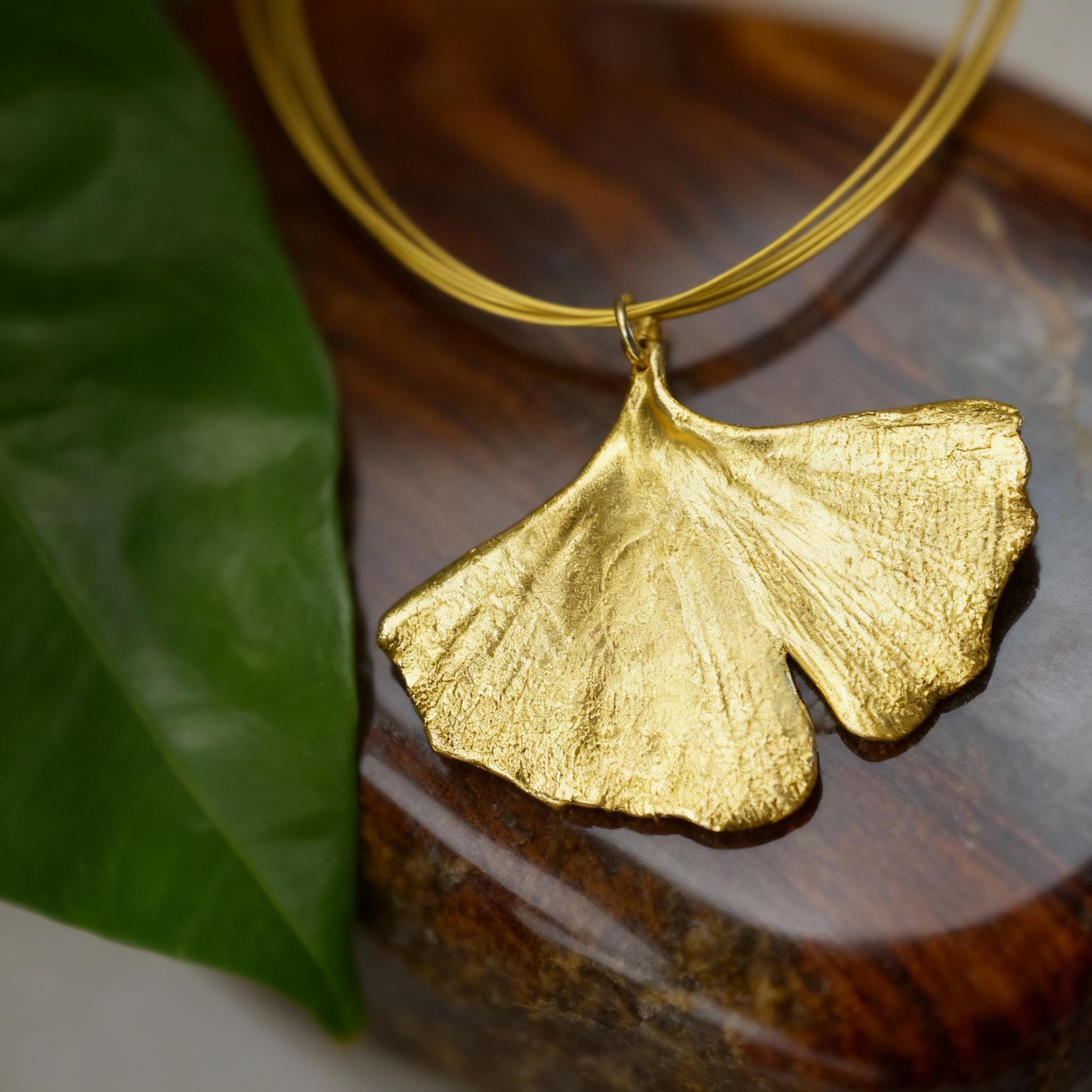 Ginkgo-Blatt-Halskette, vergoldeter Sterling-Silber-Schmuck, goldener Anhänger, handgefertigter Schmuck, Damenschmuck, Geburtstagsgeschenk, Geschenk für sie