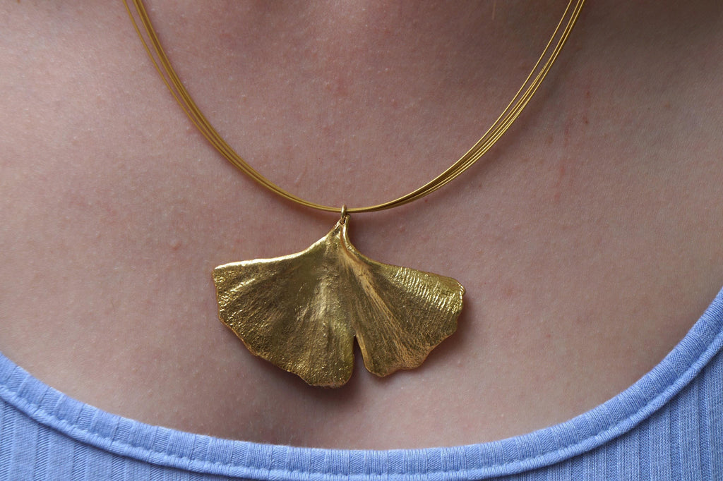 Ginkgo-Blatt-Halskette, vergoldeter Sterling-Silber-Schmuck, goldener Anhänger, handgefertigter Schmuck, Damenschmuck, Geburtstagsgeschenk, Geschenk für sie